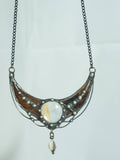 Pendant Brown moon