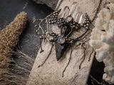 Pendant Game of Thrones. Only obsidian can kill the King of the Night. Natural Stone- rhinestone, rose quartz, moonstone, agate, obsidian.