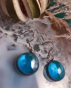 Two drops of sky in salt Earrings - blue transparent