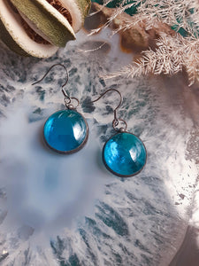 Two drops of sky in salt Earrings - blue transparent