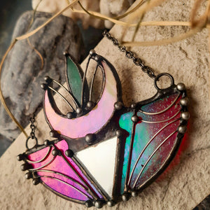 Pendant Red Moon