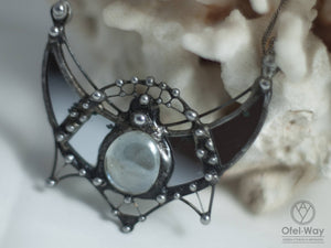 Pendant Crescent Armor and Earrings set
