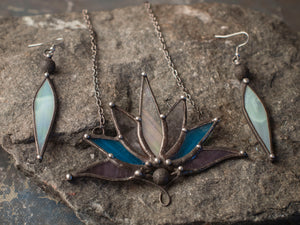 Big Lotus 7 wings, Boho Lotus, Flower Pendant, Mantra Necklace, Glass Lotus Necklace,lava rock beads, Stain glass, Handcraft, Handmade