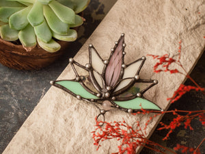 Big Lotus 7 wings, Boho Lotus, Flower Brooch, Mantra Pin, Glass Lotus brooches, Iridescent Stain glass, Handcraft, Handmade brooch