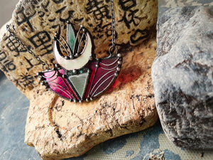 Pendant Red Moon