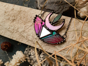 Pendant Red Moon